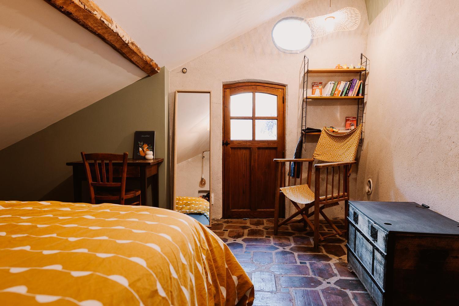 Chambre Ou Gite Dans Une Maison De Montagne - De Suzon A Zelie Entraigues  Exterior photo