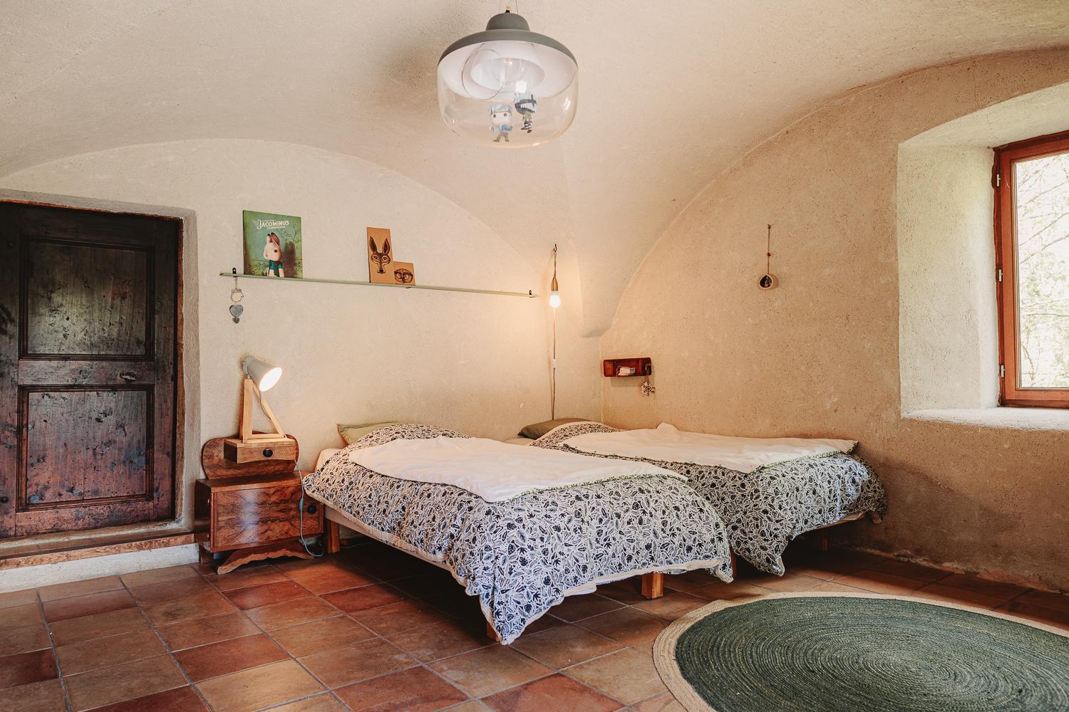 Chambre Ou Gite Dans Une Maison De Montagne - De Suzon A Zelie Entraigues  Exterior photo